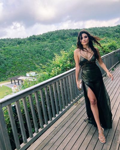 Hande Ercel seksi ifşa fotoğrafı 81279
