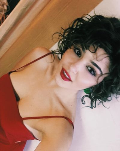 Hande Ercel seksi ifşa fotoğrafı 81213