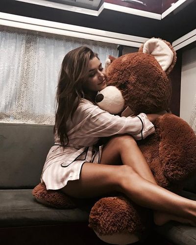 Hande Ercel seksi ifşa fotoğrafı 81192