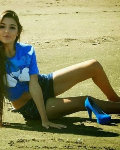 Hande Ercel seksi ifşa fotoğrafı 81178