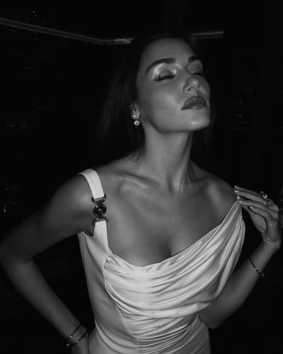 Hande Ercel seksi ifşa fotoğrafı 1677