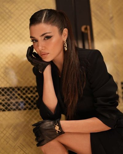 Hande Ercel seksi ifşa fotoğrafı 1690