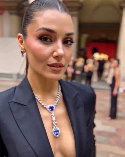 Hande Ercel seksi ifşa fotoğrafı 1697