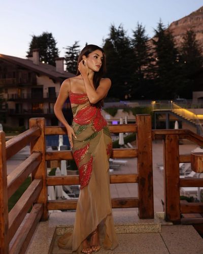 Hande Ercel seksi ifşa fotoğrafı 1823