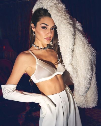 Hande Ercel seksi ifşa fotoğrafı 82361