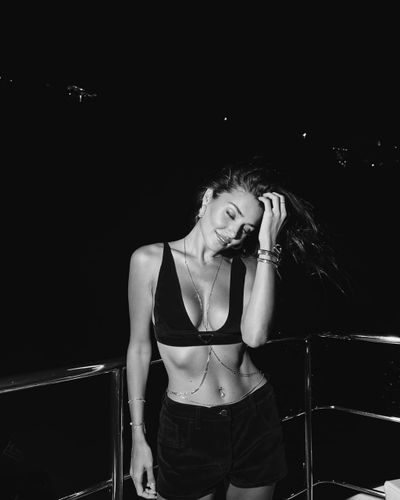 Hande Ercel seksi ifşa fotoğrafı 82330