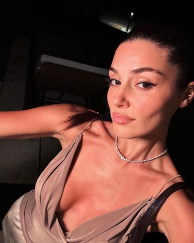 Hande Ercel seksi ifşa fotoğrafı 82315