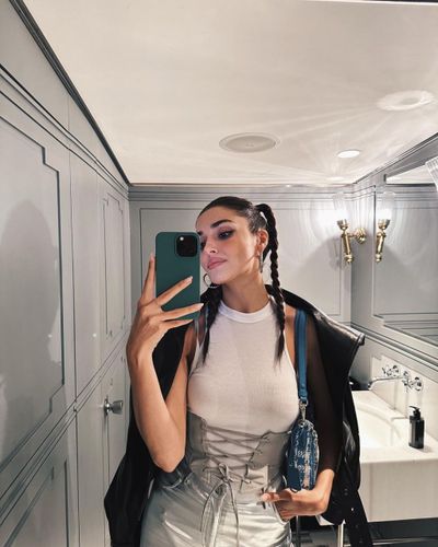 Hande Ercel seksi ifşa fotoğrafı 82232