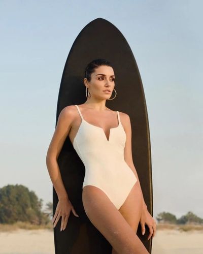 Hande Ercel seksi ifşa fotoğrafı 82116
