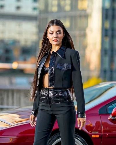 Hande Ercel seksi ifşa fotoğrafı 81918