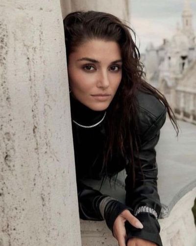 Hande Ercel seksi ifşa fotoğrafı 81877
