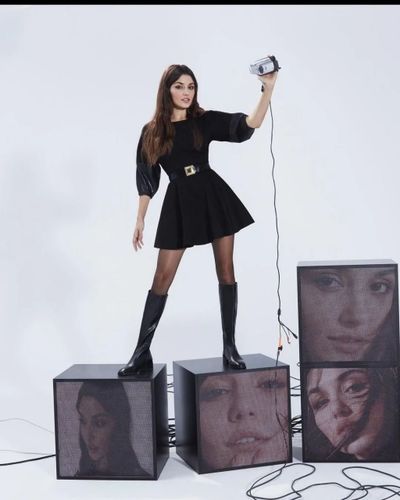 Hande Ercel seksi ifşa fotoğrafı 81875