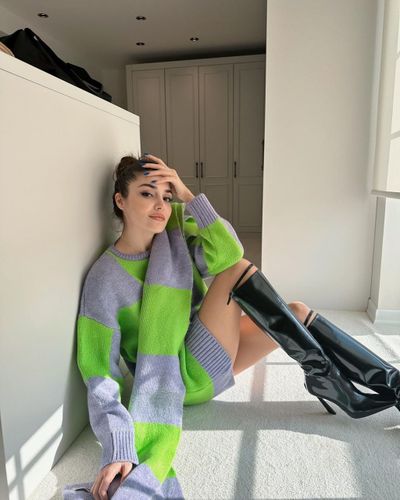 Hande Ercel seksi ifşa fotoğrafı 81850