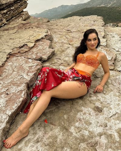 Hande Kaptan seksi ifşa fotoğrafı 28