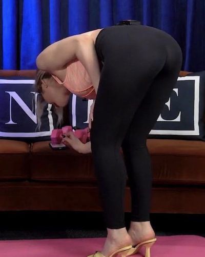 Hande Sarıoğlu seksi ifşa fotoğrafı 144