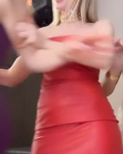 Hande Sarıoğlu seksi ifşa fotoğrafı 150