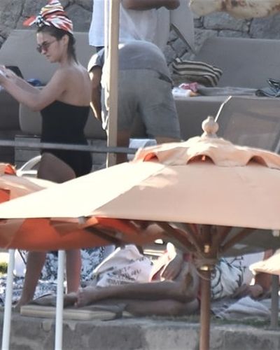 Hande Soral seksi ifşa fotoğrafı 37649