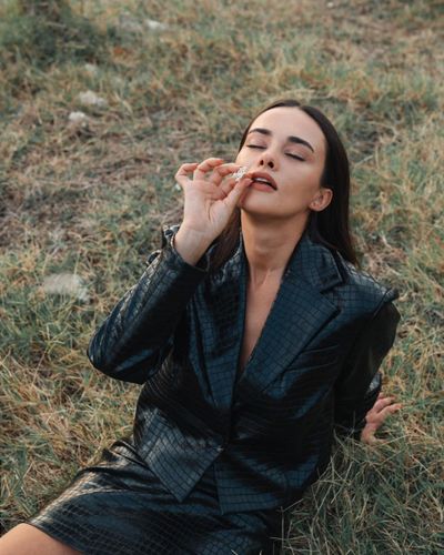 Hande Soral seksi ifşa fotoğrafı 37596