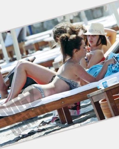 Hande Soral seksi ifşa fotoğrafı 37572
