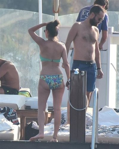 Hande Soral seksi ifşa fotoğrafı 37501