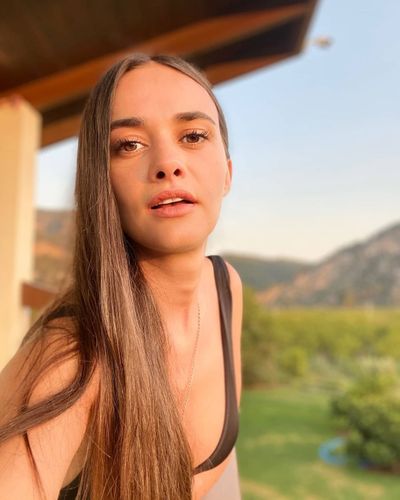 Hande Soral seksi ifşa fotoğrafı 37224