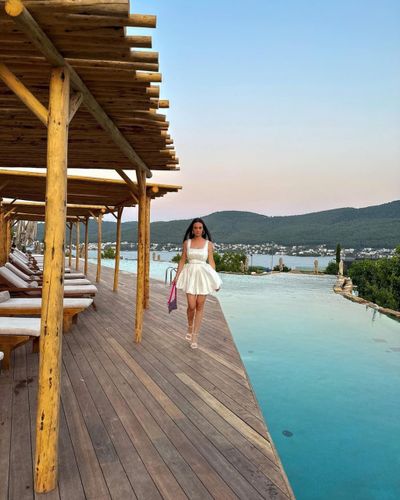 Hande Soral seksi ifşa fotoğrafı 95