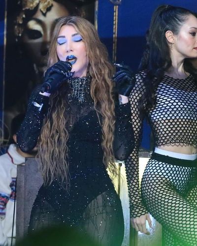 Hande Yener seksi ifşa fotoğrafı 10