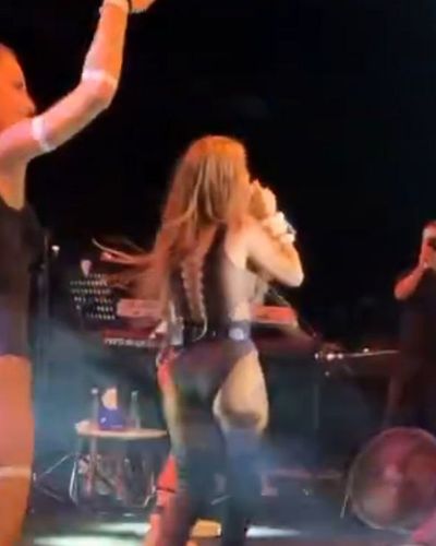 Hande Yener seksi ifşa fotoğrafı 32