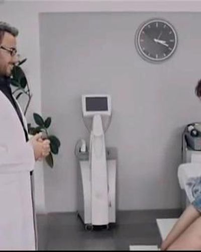 Hatice Aslan seksi ifşa fotoğrafı 12 — Hatice Aslan (2011)