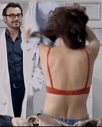 Hatice Aslan seksi ifşa fotoğrafı 13 — Hatice Aslan (2011)