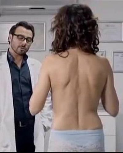 Hatice Aslan seksi ifşa fotoğrafı 14 — Hatice Aslan (2011)