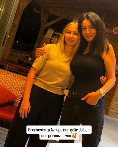 Havva Öztel seksi ifşa fotoğrafı 2