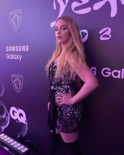 Hayal Köseoğlu seksi ifşa fotoğrafı 80787
