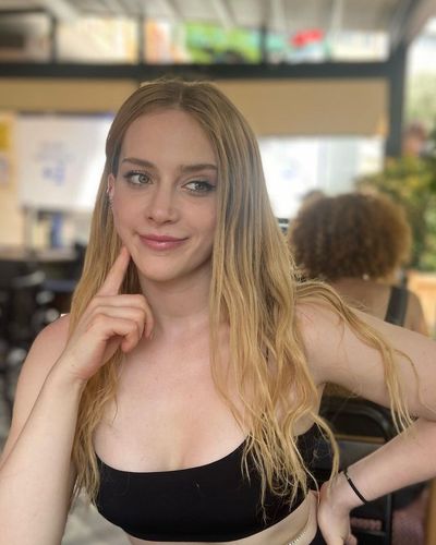 Hayal Köseoğlu seksi ifşa fotoğrafı 80693