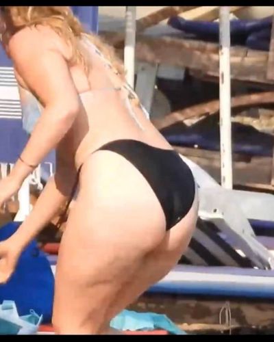 Hayal Köseoğlu seksi ifşa fotoğrafı 80680