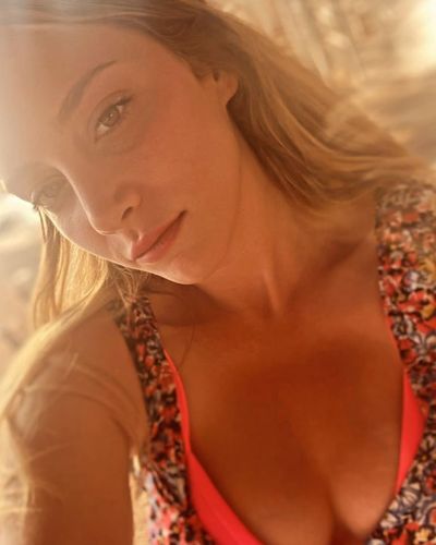 Hayal Köseoğlu seksi ifşa fotoğrafı 80665