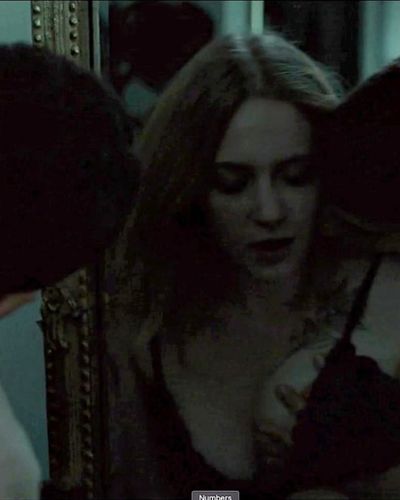 Hayal Köseoğlu seksi ifşa fotoğrafı 80631