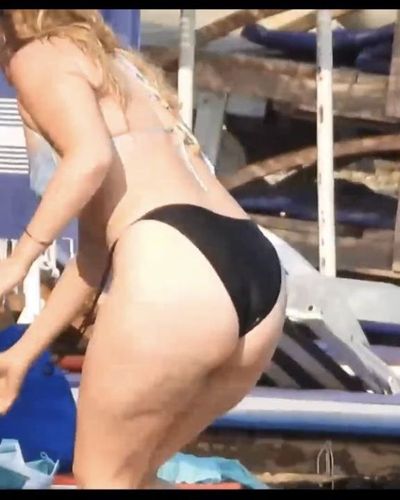 Hayal Köseoğlu seksi ifşa fotoğrafı 622
