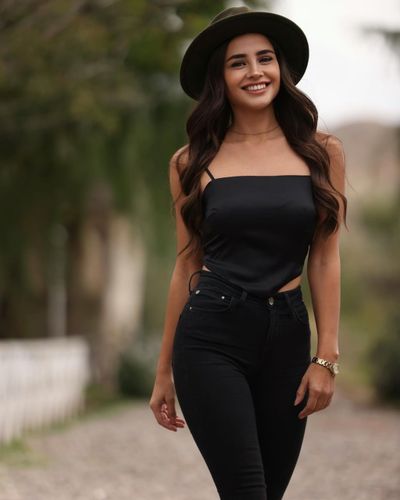 Hazal Çağlar seksi ifşa fotoğrafı 162