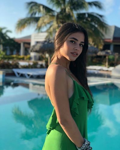 Hazal Çağlar seksi ifşa fotoğrafı 209