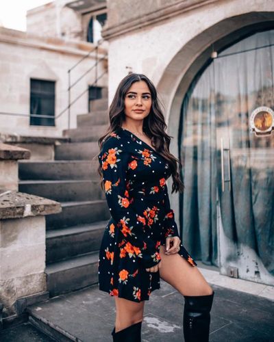 Hazal Çağlar seksi ifşa fotoğrafı 230