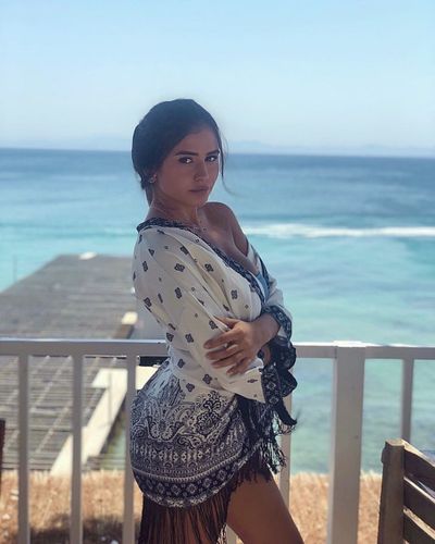Hazal Çağlar seksi ifşa fotoğrafı 235
