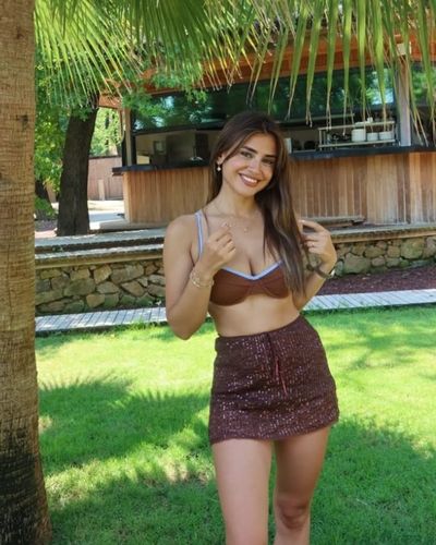 Hazal Çağlar seksi ifşa fotoğrafı 251
