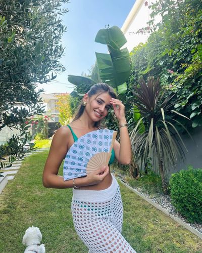 Hazal Çağlar seksi ifşa fotoğrafı 33