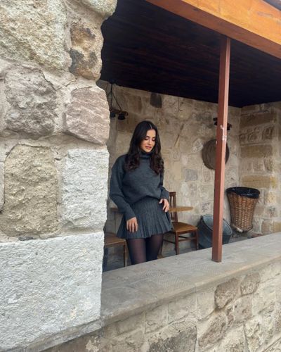 Hazal Çağlar seksi ifşa fotoğrafı 70