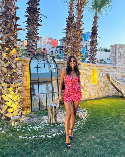 Hazal Çağlar seksi ifşa fotoğrafı 87