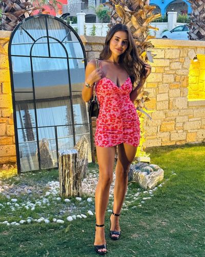 Hazal Çağlar seksi ifşa fotoğrafı 94