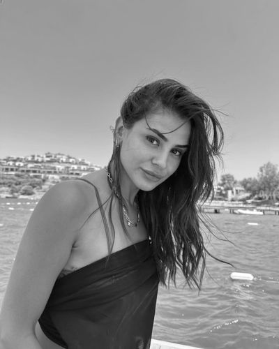 Hazal Çağlar seksi ifşa fotoğrafı 97