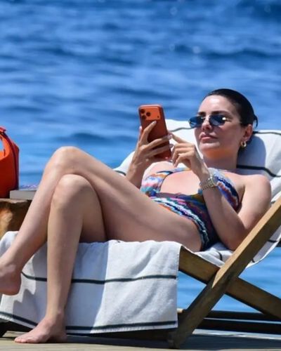 Hazal Filiz Küçükköse seksi ifşa fotoğrafı 224