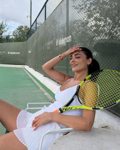Hazal Filiz Küçükköse seksi ifşa fotoğrafı 123